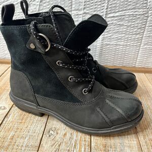 NEW UGG Women’s Hapsburg Duck Lace/Zip 6.5inch Boots Size 6